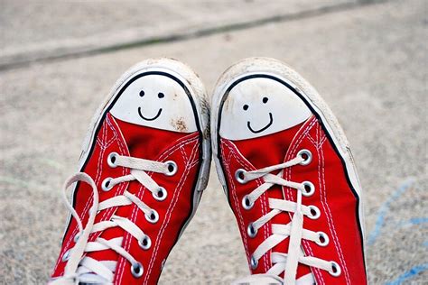 Happy Shoes .